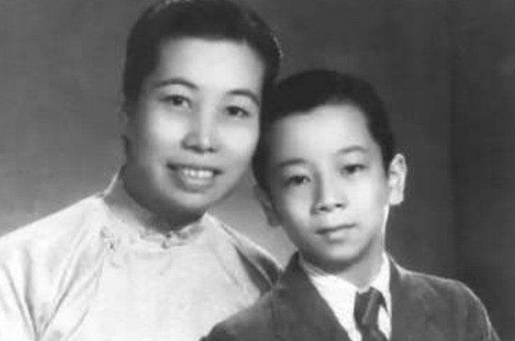 鲁迅先生和海婴的全文