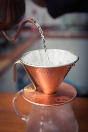 冲冰咖啡的做法步骤图，手冲冰咖啡怎么做好