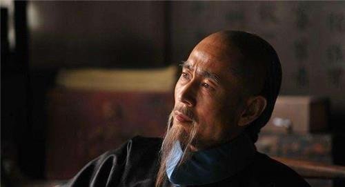 为何说中国只有两个半圣人，半个圣人是怎么一回事？