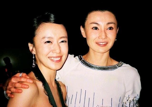 孙艺珍在韩国影坛是什么地位啊?是顶级韩流明星吗?