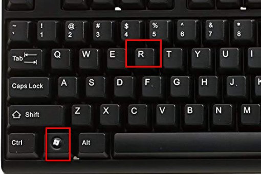 CF不能全屏 只在屏幕中间两边是黑的！怎么弄？