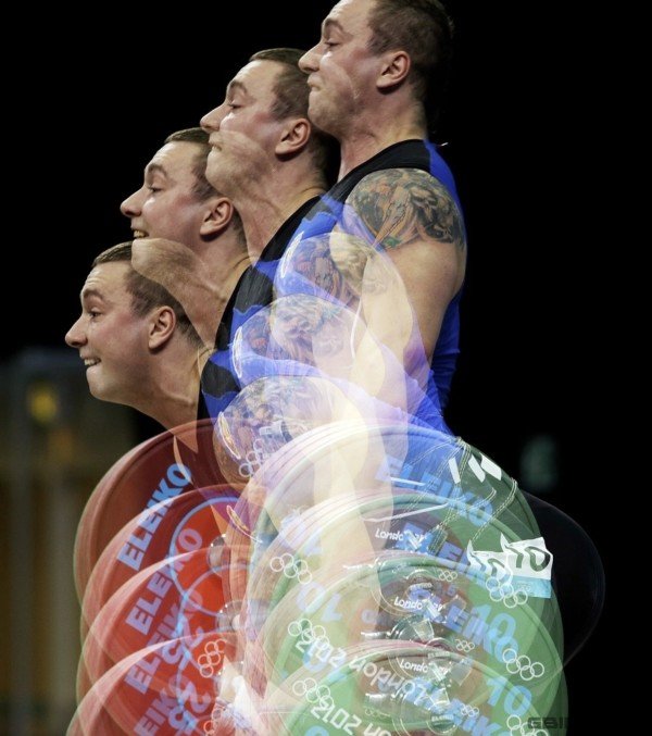 二次曝光讲的是什么