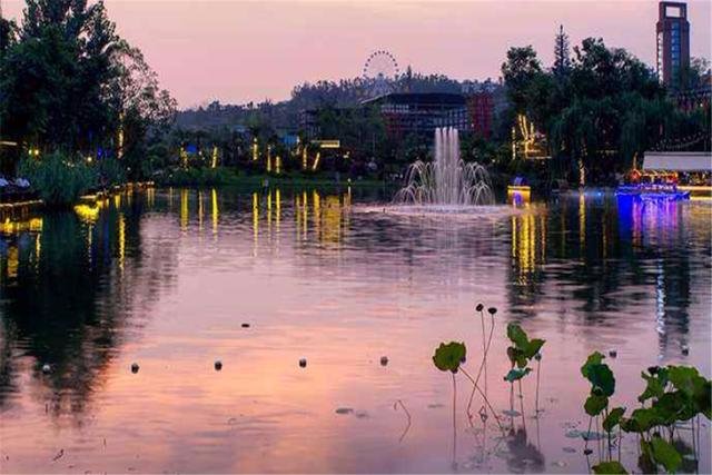 成都周末去哪玩？天府沸腾小镇怎么样？好玩么？