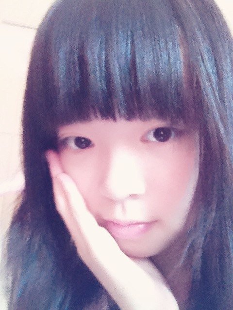 求90后女生照片，瘦点的，真实点的，美点的。