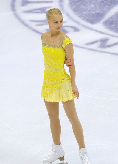 最美花滑女神基拉·科尔皮，身材傲人美的冒泡，现状如何？