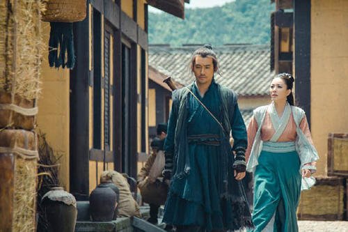 崇黑虎究竟是出卖哥哥的小人还是大义灭亲的君子？