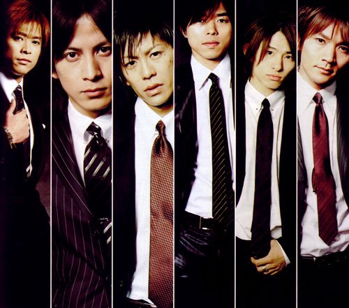 日本V6组合的出道简介
