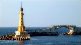 世界十大奇迹是什么？需要图片！