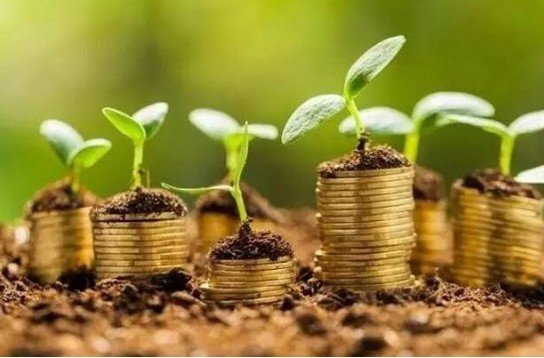 方兴未艾和自怨自艾各是什么意思