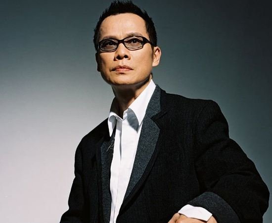 滚滚红尘歌词 三毛作的吗