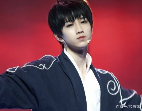 敖子逸大家都不陌生了,但为什么叫他三爷呢?