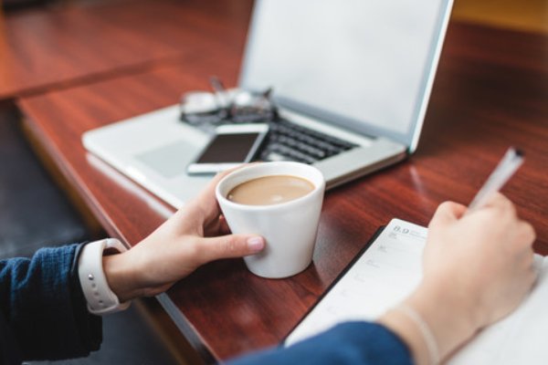 立足岗位,履职尽责存在问题及整改措施是什么？