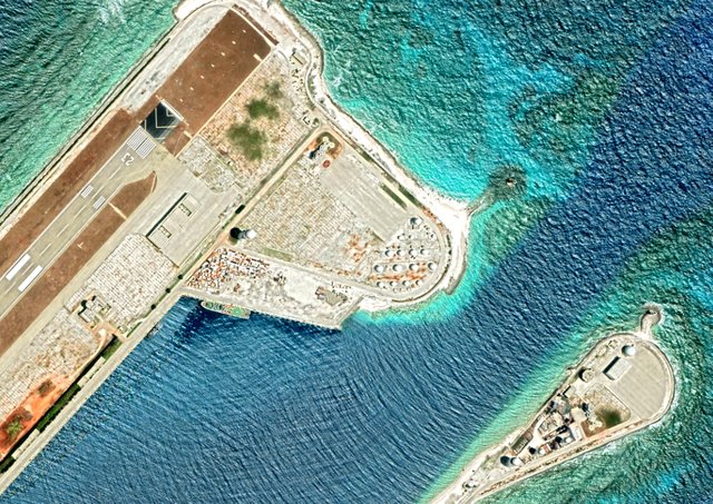 永暑岛、渚碧岛和美济岛的陆地是永久的吗？为什么要填海造陆？