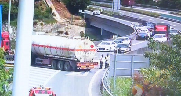 高速公路匝道违章倒车什么时候能查到