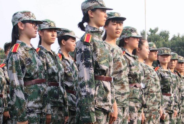 脖子后面长富贵包要怎么治疗