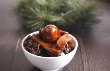 猪脚姜醋蛋的功效和作用是什么？