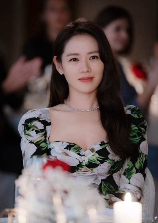 韩国电影白世莉在鞋店买鞋的电影叫什么名字?