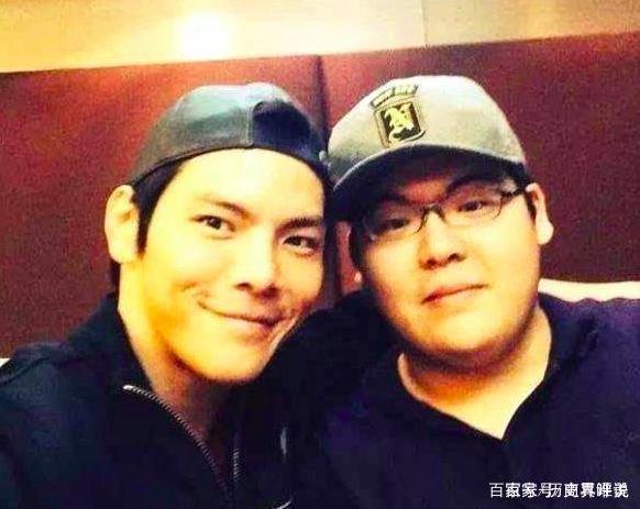 向佑曾大闹东莞太子酒店，向华强赔钱道歉，后来怎样了？