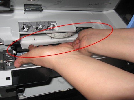 打印机卡纸了，拿不出来，怎么办啊