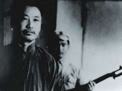 军阀王陵基死后为何安葬八宝山？