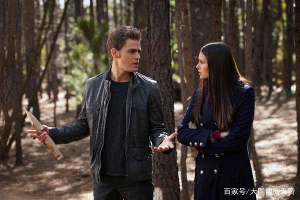 电视剧《吸血鬼后裔第三季》有什么细思极恐的细节？