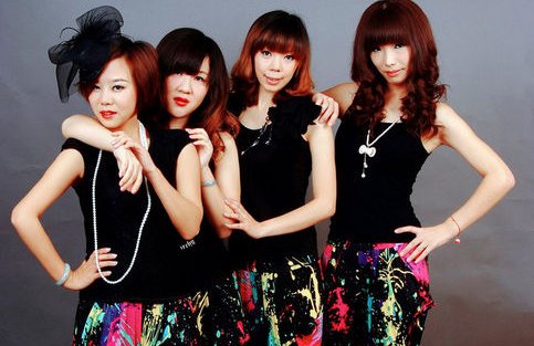 死党和损友的区别是什么?