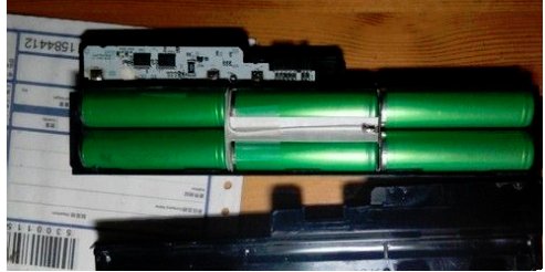 笔记本插上电源之后充不上电