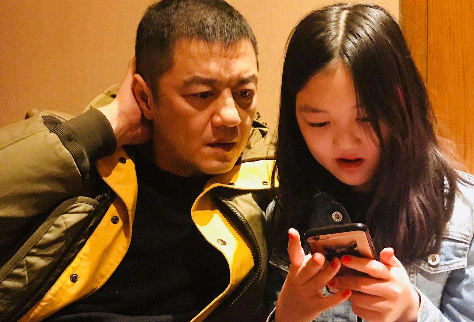 李亚鹏近况如何？他不打算再回演艺圈了吗？