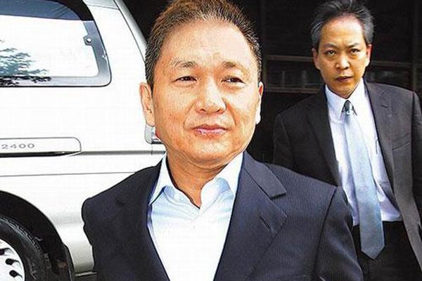 梁婖婷8分59秒 李宗瑞继母怀孕孩子是谁的