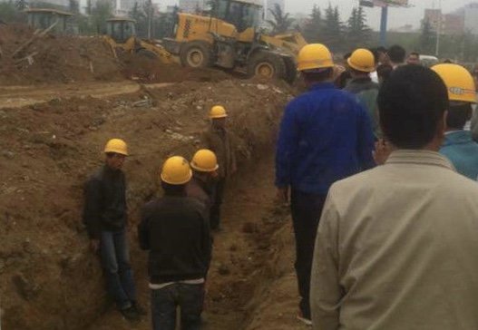 福建一位男子将工友尸体埋工地淡定寻人，他为何能这么淡定？