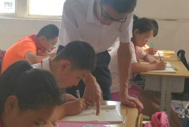 含莞的寓意好的诗句