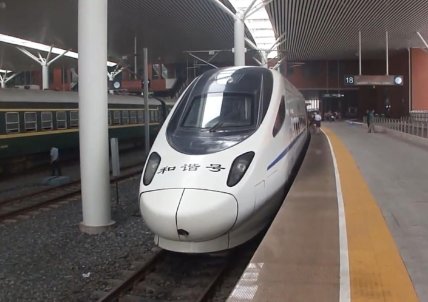 d12次列车途经站点