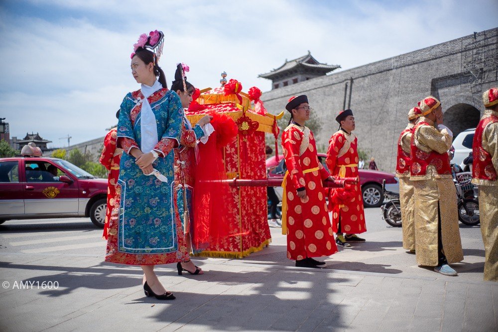 不知从何时起，伴娘成了一个高危职业，为何自古都喜欢闹伴娘呢？