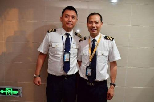 英雄机长刘传健任川航副总飞行师，他为何被称为英雄机长？