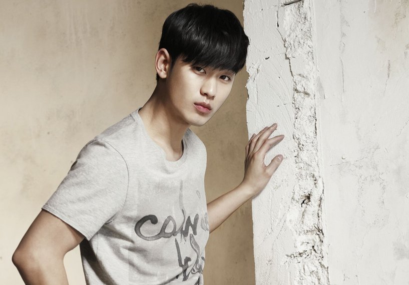 和女孩子睡一起是什么感觉