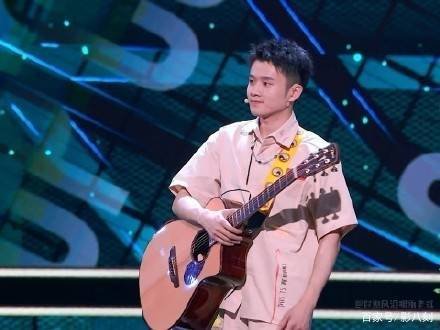 脱口秀大受欢迎，为何说王勉尴尬了?