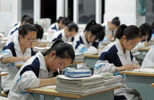 建议高考可以让学生选择性考试，有可能吗？