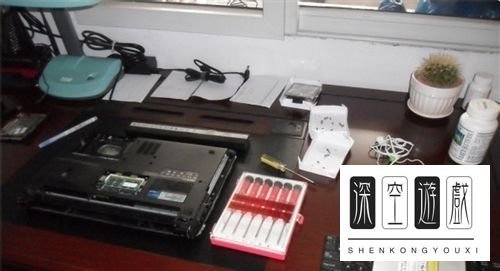 华硕k42jp笔记本拆机图解