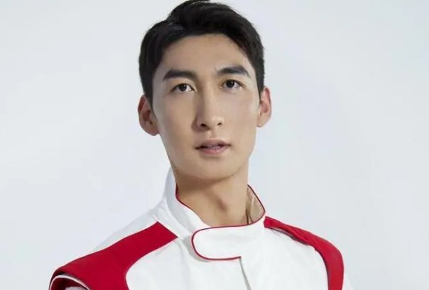 杨倩用心形手巾代表首金加油被武大靖说成抹布，他还有过哪些直男表现？