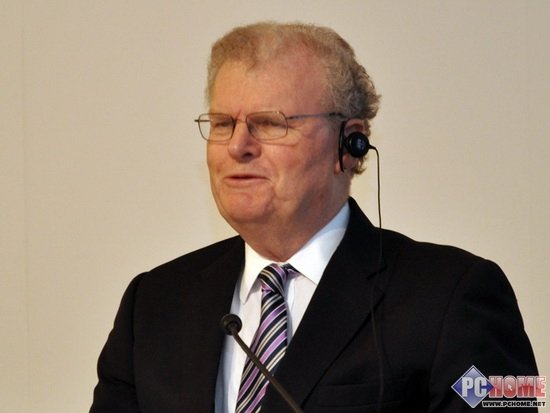 霍华德·斯金格的人物经历