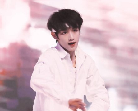 丁程鑫作为TF二代团的队长,他付出了哪些努力?