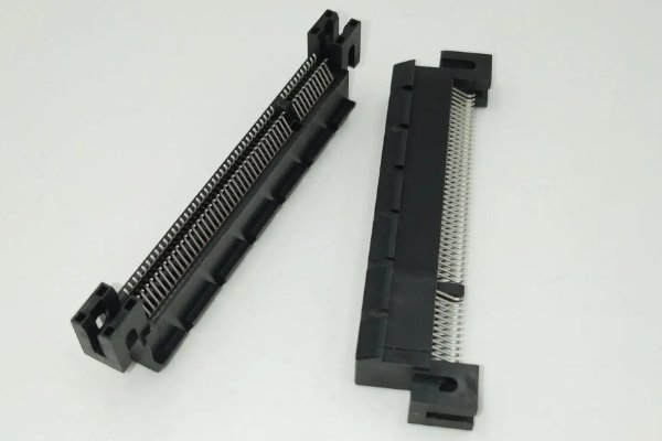 pcie x8是什么接口