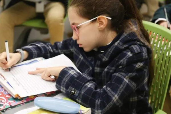 英语四级考试可以带计算器吗？