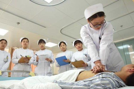 护士执业考试分数线