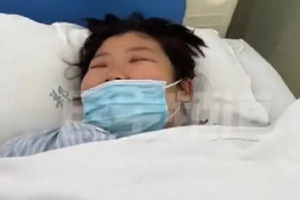 河南一女子嗜睡20余天后智商变成幼童，医生给出的诊断是什么？