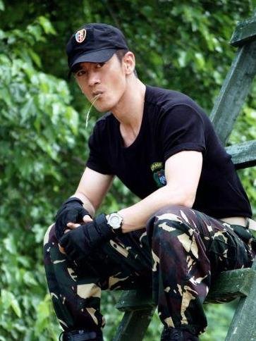 我是特种兵2中章鱼是谁饰演？