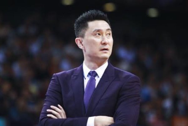 杜锋年薪大概多少