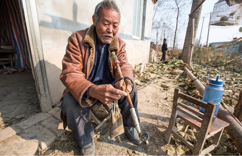 农村里打了一辈子光棍儿的人，他们是如何度过晚年生活的？