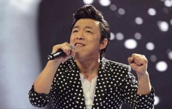 演员黄渤是什么时候出道的，第一部作品是什么？