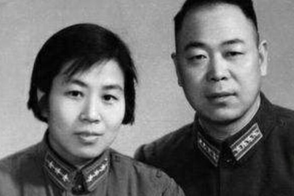 绝密543肖占武原型岳振华为什么没提少将